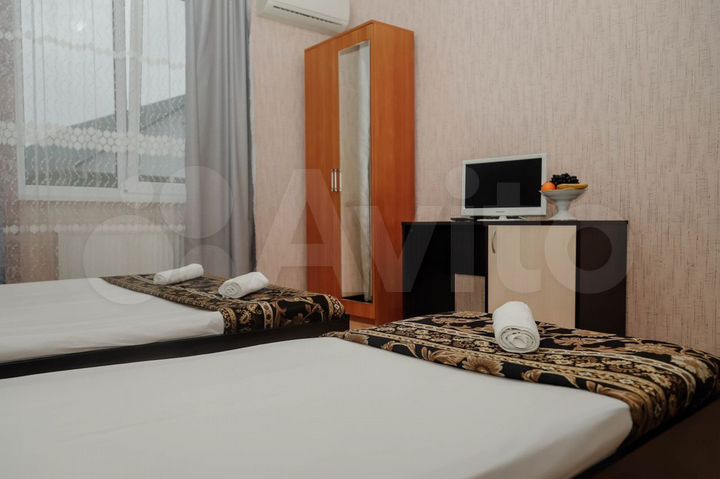 Комната 20 м² в > 9-к., 2/4 эт.