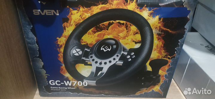 Игровой руль с педалями