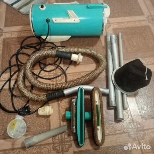 Пылесос Чайка 3 СССР винтаж