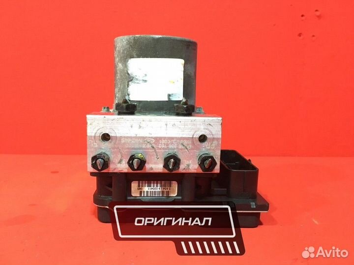 Блок ABS для Hyundai Santa Fe CM D4EB 2.2 (Б/У)