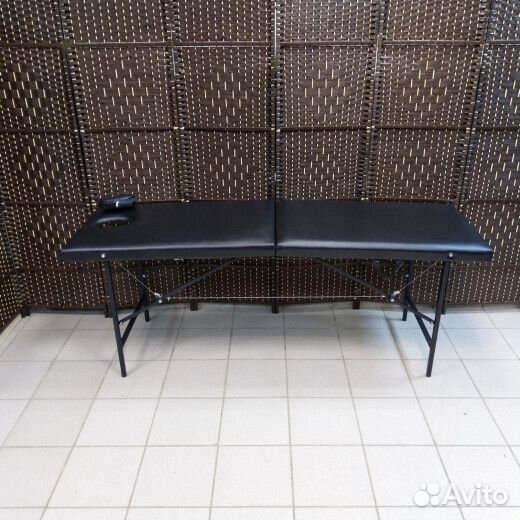 Массажный стол складной с вырезом для лица