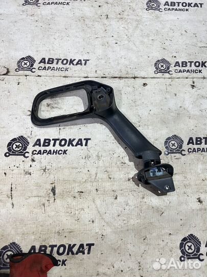 Ручка внутренняя левая Nissan Primera P11