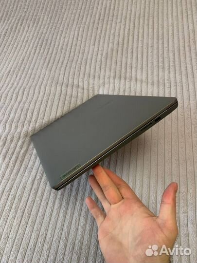 Lenovo игровой самолёт, геймерский, RTX nvidia