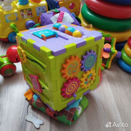 Развивающие игрушки