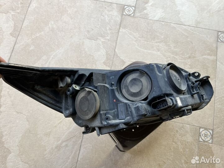 Фара ford focus 3