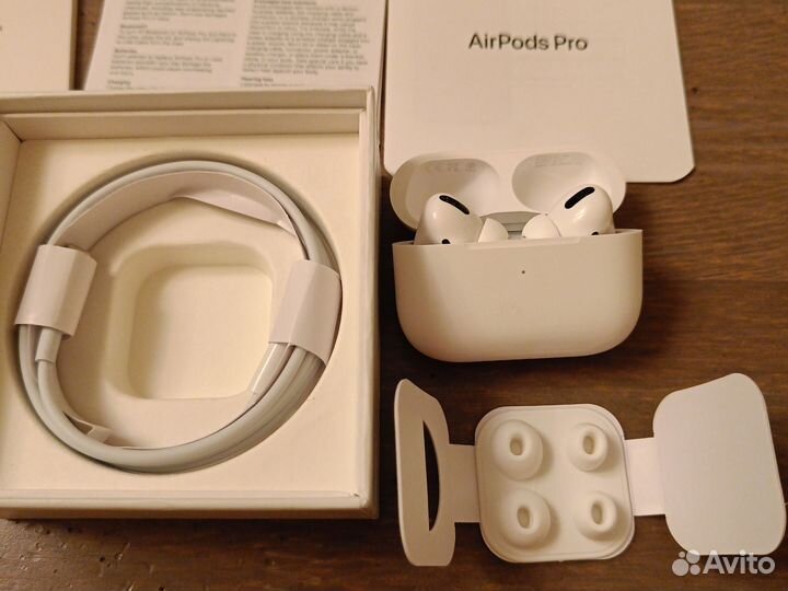 Наушники earpods
