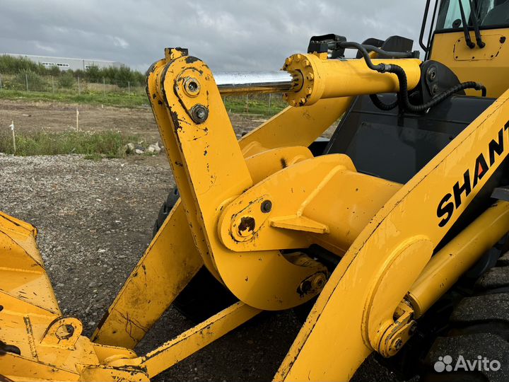 Фронтальный погрузчик Shantui SL30W, 2018