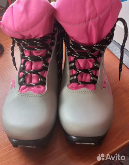 Лыжные ботинки nordway 37рр