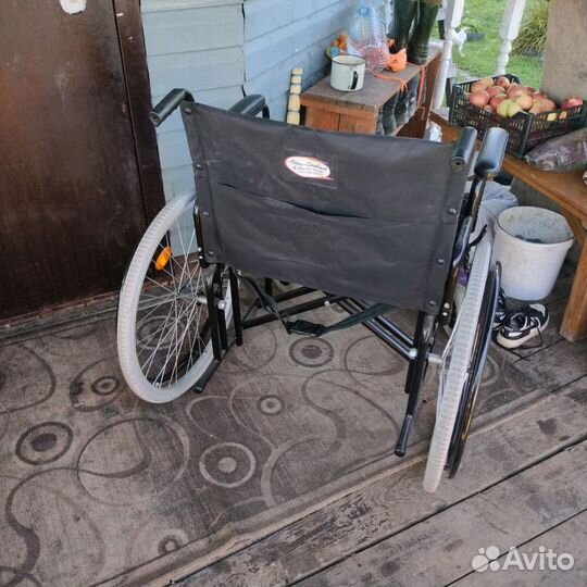 Коляска инвалидная