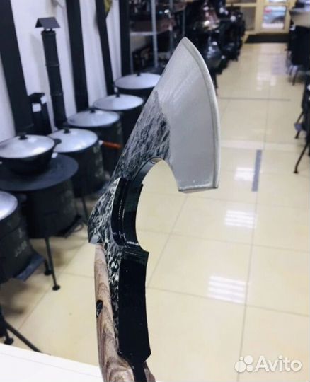 Топор кованый