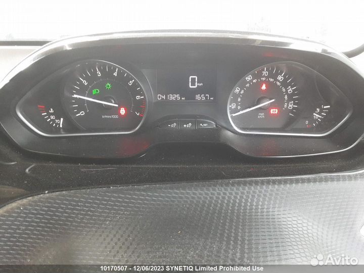 Peugeot 208 на запчасти