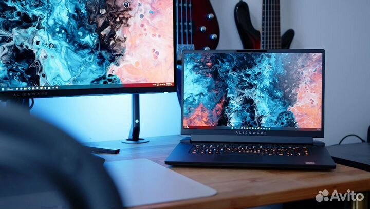 Alienware M17 Ryzen 9 6900HX / RTX 3070TI / 32GB