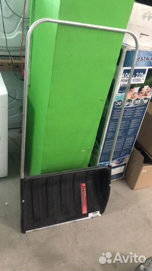 Скрепер для уборки снега