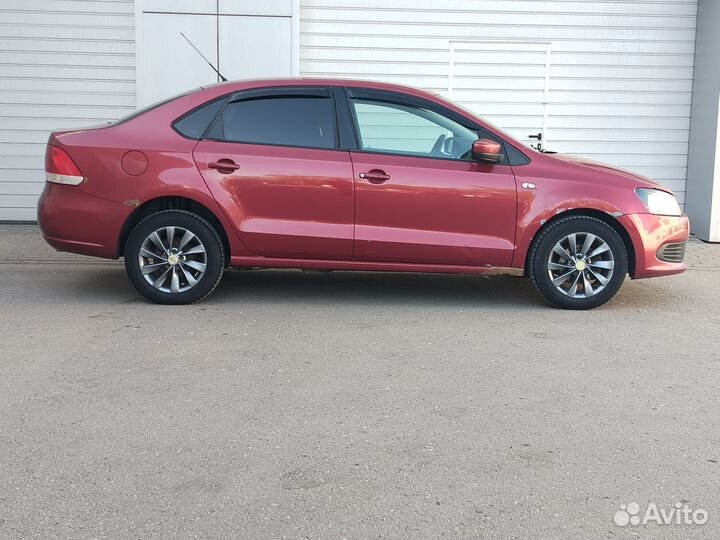 Volkswagen Polo 1.6 МТ, 2012, 215 983 км