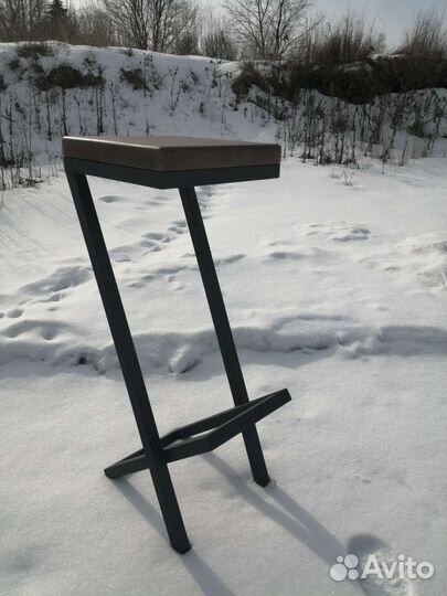 Стул барный