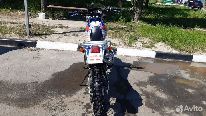 Эндуро мотоцикл Suzuki Djebel 250xc