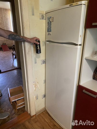 Холодильник