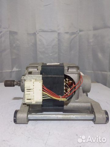 Двигатель (мотор) Indesit Ariston C00094023