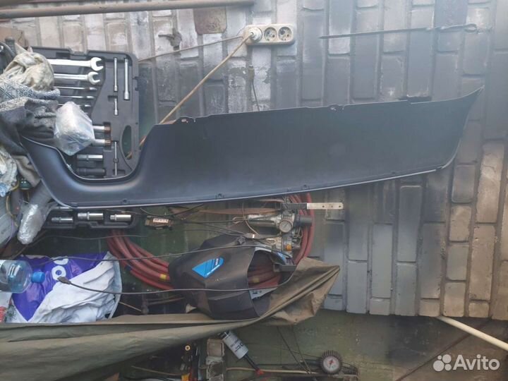 Юбка/спойлер заднего бампера