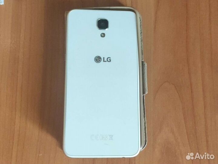 LG x view