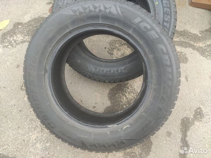 Bridgestone Ice Cruiser 7000 225/60 R17 106T