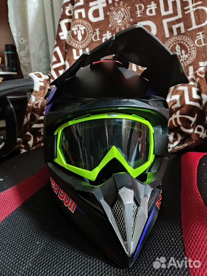 Мотошлем кроссовый бу