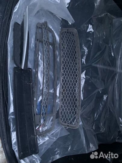 Решетки в бампер Х5 Е70