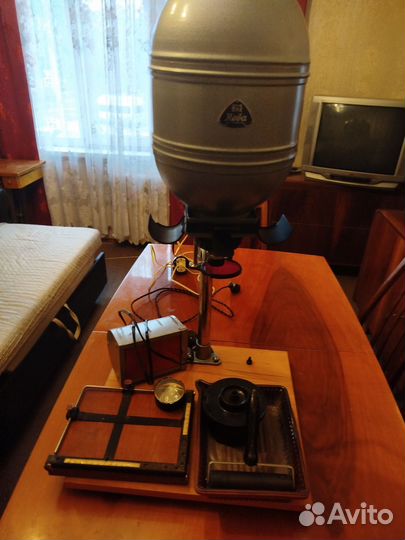 Фотоувеличитель Нева