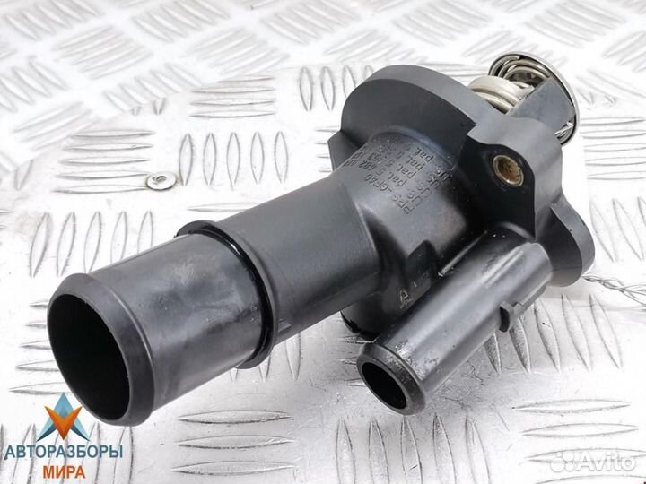 Корпус термостата Ford C-Max 2004 1476110