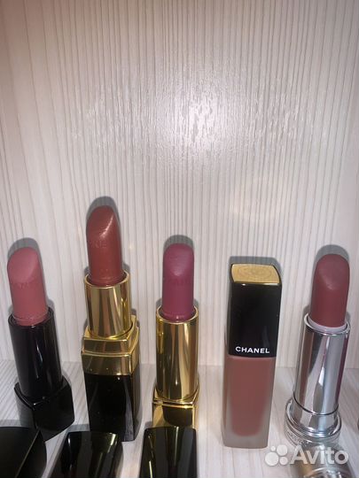 Помады Chanel,Lancome, clarins, Clinique