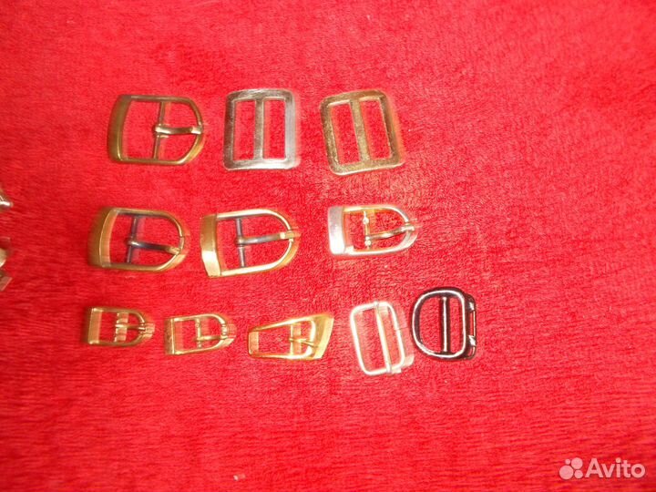 Продам Отрезки тканей для поделок и т.п