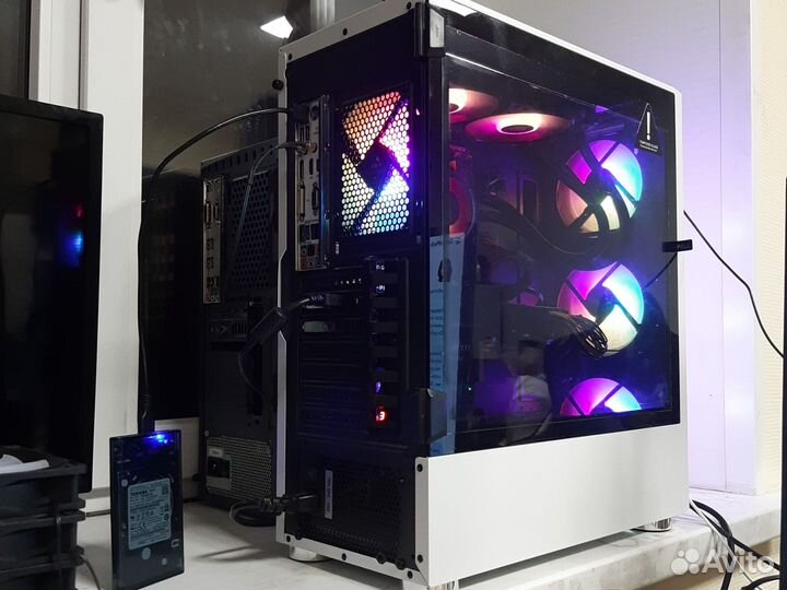 Компьютер на core i7-4770k, rx 570 8gb, RAM 16gb