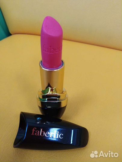 Матовая помада faberlic