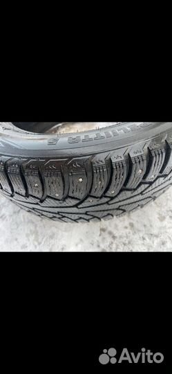 Nokian Tyres Hakkapeliitta 5 215/60 R16