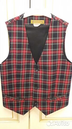 Жилетка для мальчика 134-64-60 на 8-9лет
