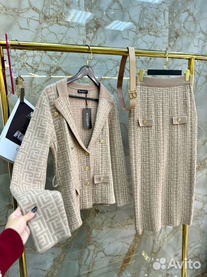 Костюм с юбкой Balmain
