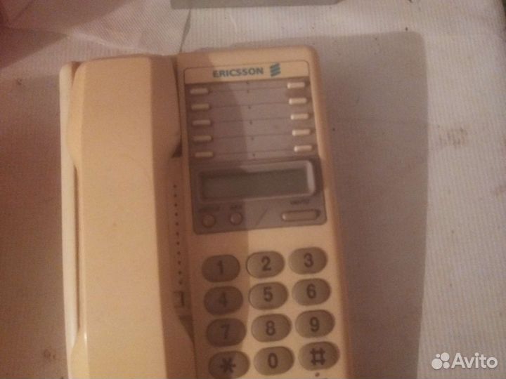 Стационарный телефон ретро