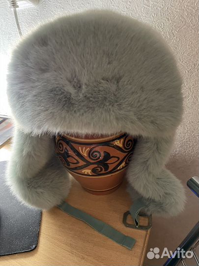 Женская шапка (зима)