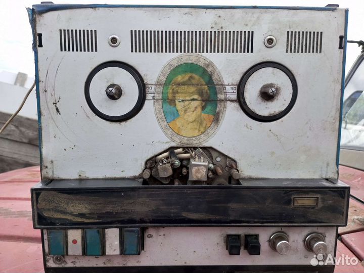 Катушечный магнитофон нота