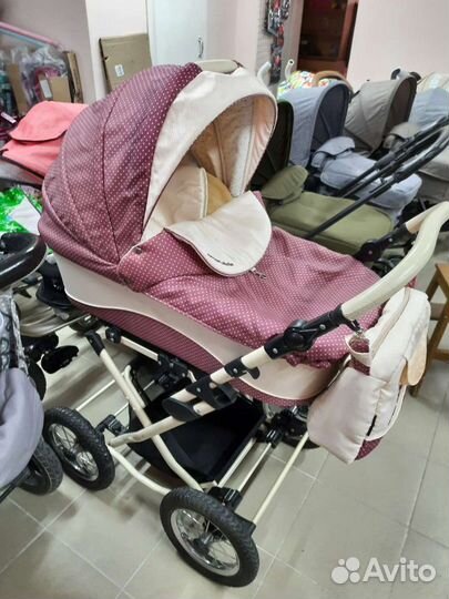 Коляски, комоды, кроватки для новорождённых в Миас