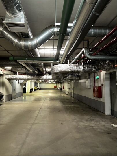 Машиноместо, 13 м²