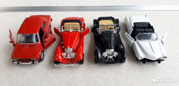 Игрушки разные. Детский конструктор механика