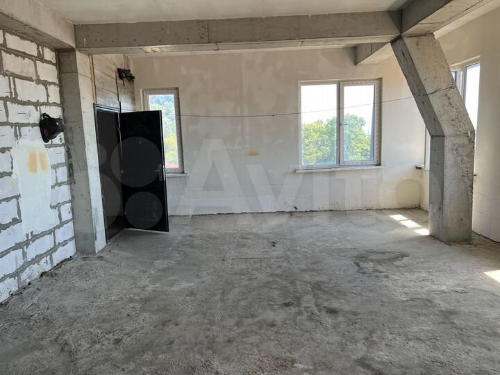 2-к. квартира, 68 м², 6/6 эт.