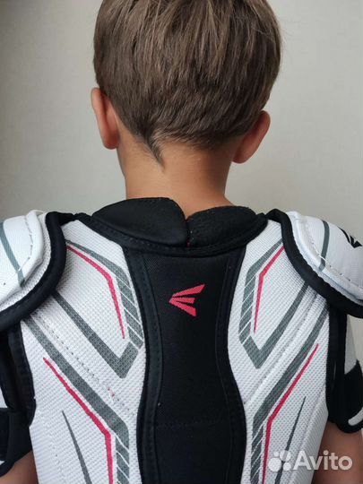 Нагрудник хоккейный easton детский yth