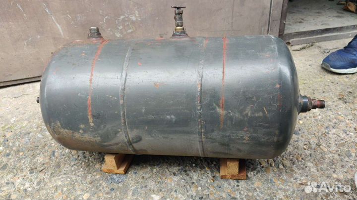 Автомобильный ресивер 30 литров