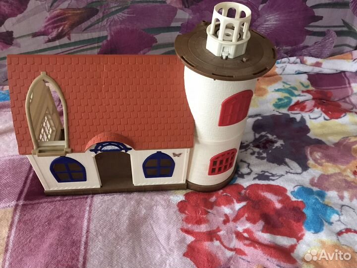 Маяк сельвания фемели