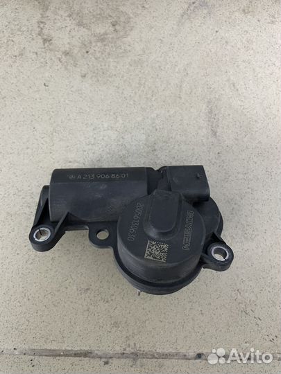 Заслонка выхлопа Mercedes