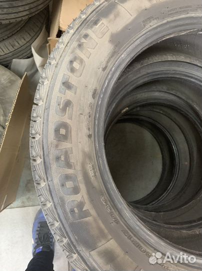 Roadstone Winguard Ice Plus 225/60 R17