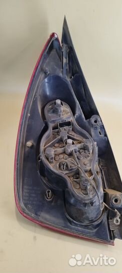 Фонарь задний правый nissan primera p12 хэтчбек
