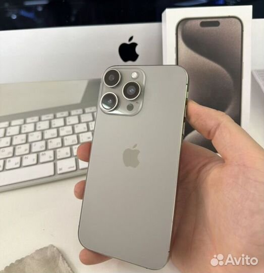 iPhone 15 Pro, 128 ГБ